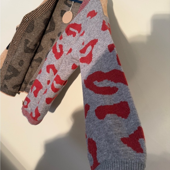 Bibi- Leopard Print Colorblock Cardigan - Picture 7 of 11